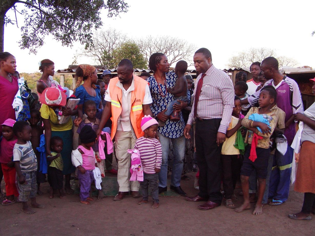 Vekann and children